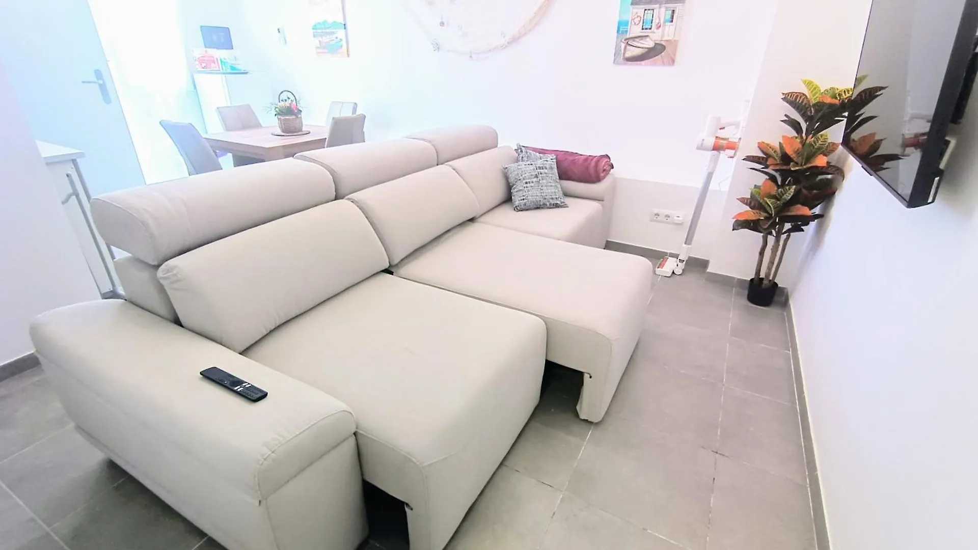 Vip Poolsuite Calafell Apartment